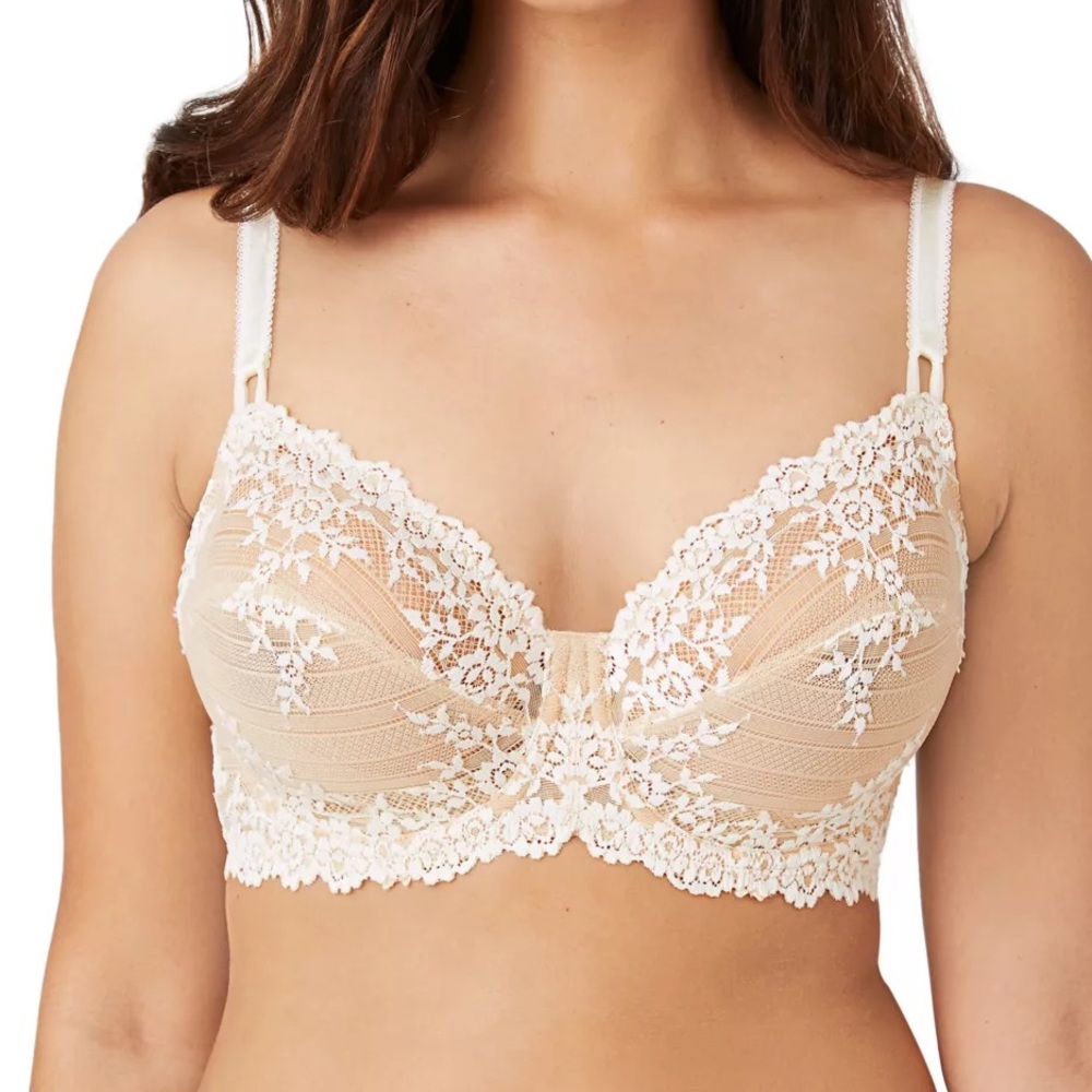 NWT Lacy Wacoal Bra in Nude in 36DD
